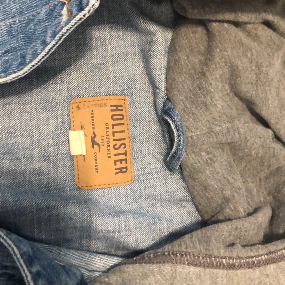 Jean jacket - Picture 2 of 3
